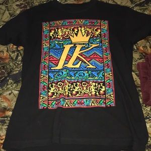 T shirt